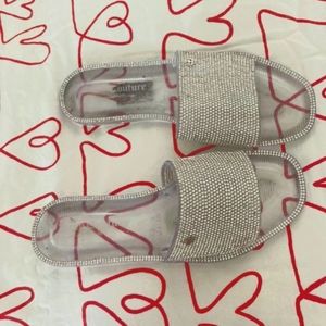 Juicy culture cute pool sliders/ plastic shoes size 37